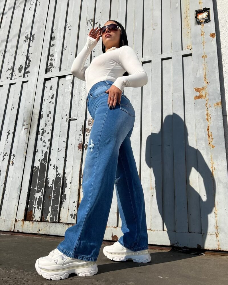 JEANS CELESTE WIDE LEG C/ ROTURAS #94 - Imagen 5