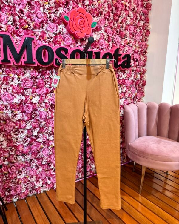 PANTALON ENGOMADO #761