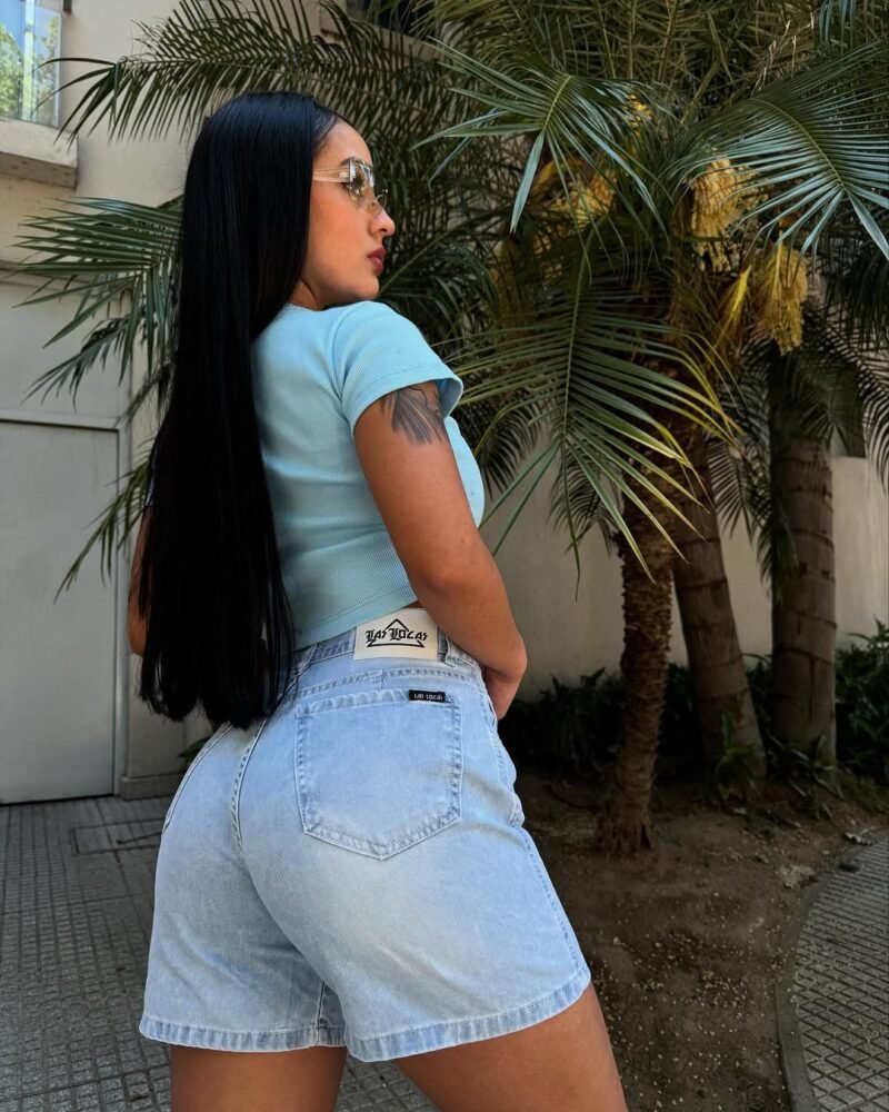 BERMUDA JEANS CELESTE #16 - Imagen 4
