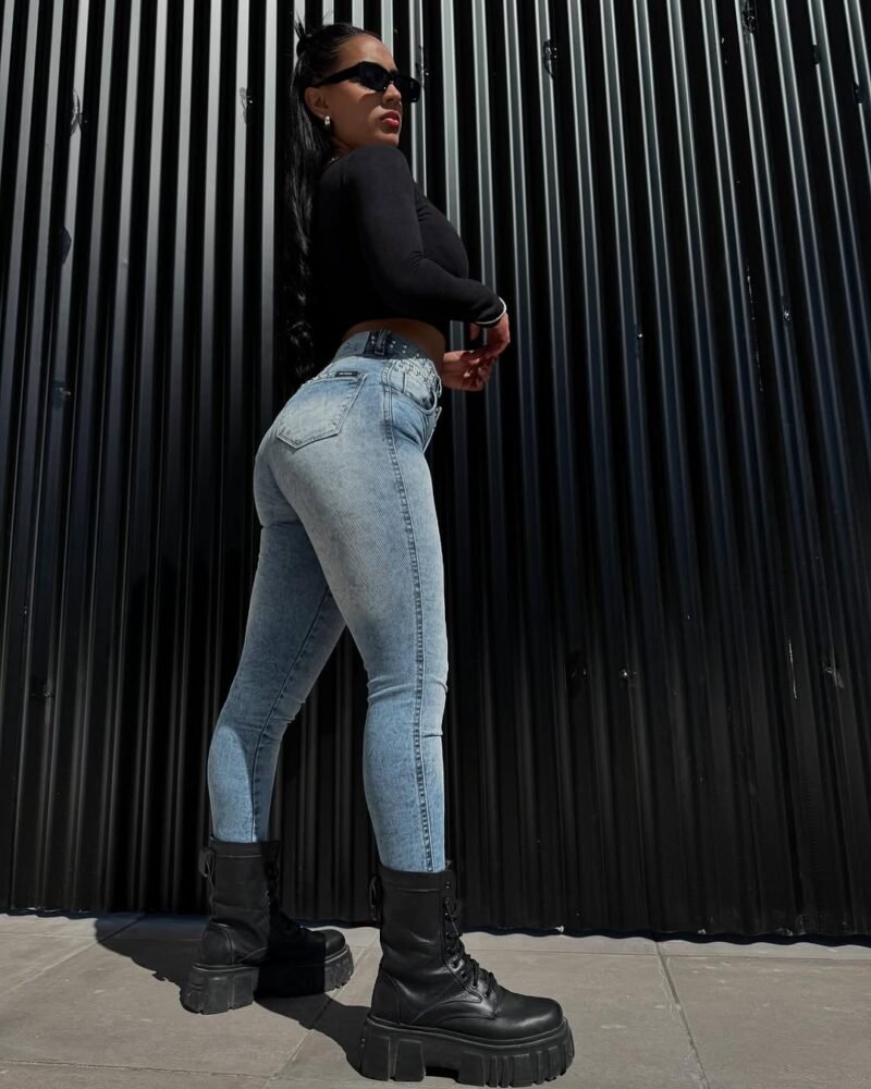 JEANS NEVADO C/ TACHAS #77 - Imagen 4