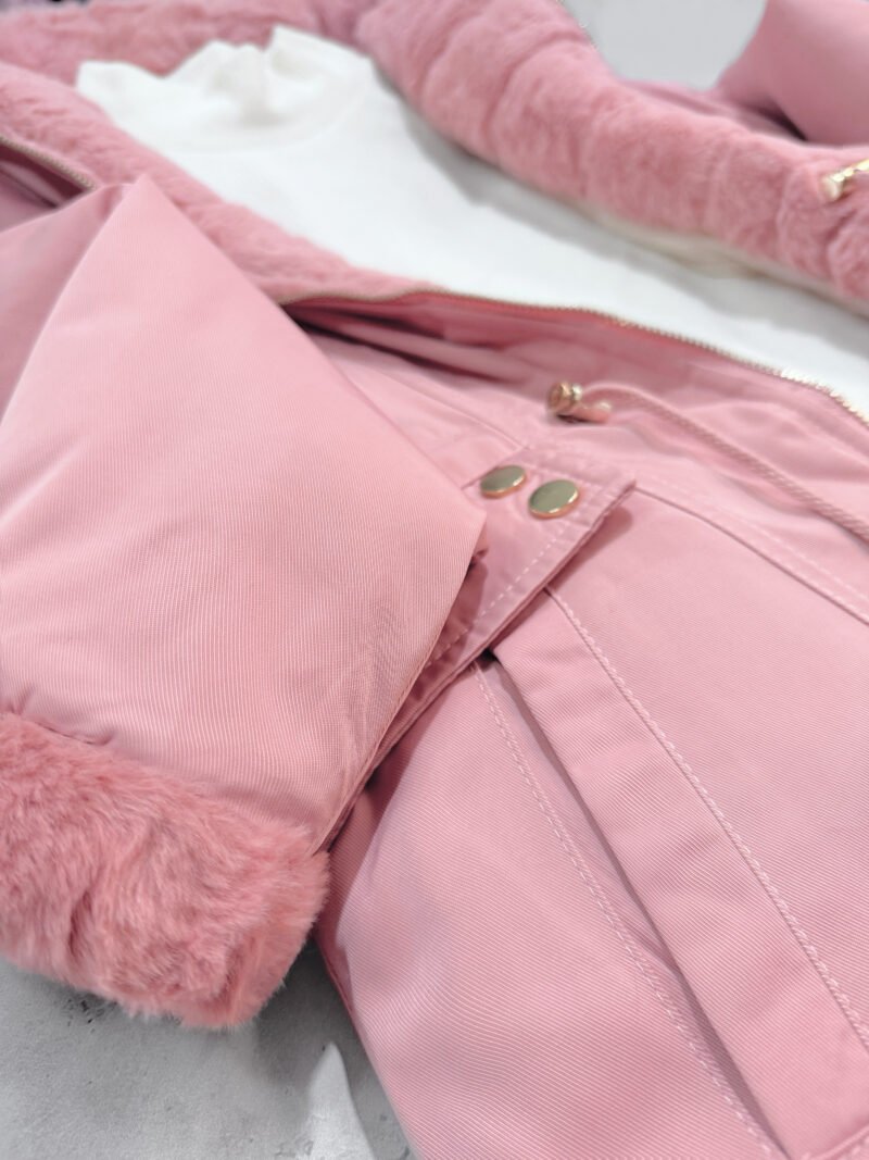 CAMPERA IMPERMEABLE Y REVERSIBLE CON PIEL #381 - Imagen 10