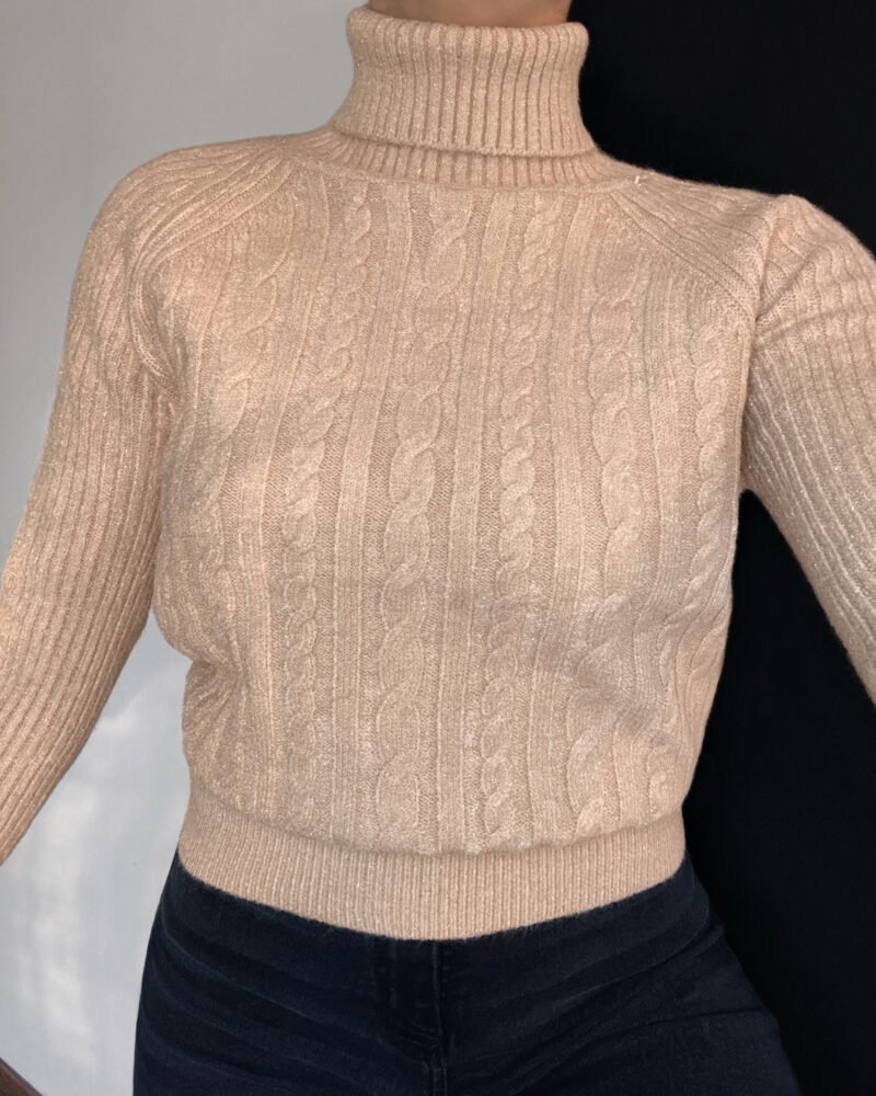 SWEATER POLERA CON BILLOS #A866
