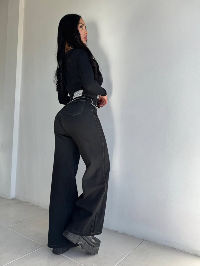 JEANS WIDE LEG NEGRO C/ TACHAS  #09 - Imagen 3