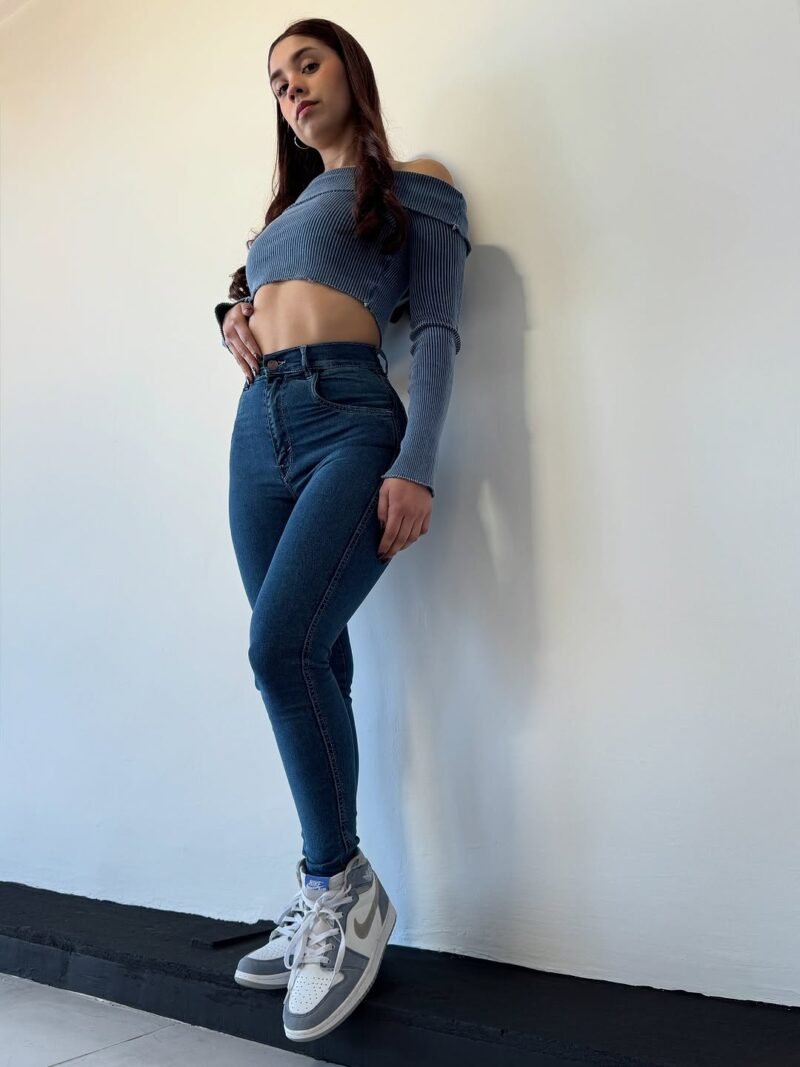 JEANS CELESTE COSTURA BLANCA #79 - Imagen 3