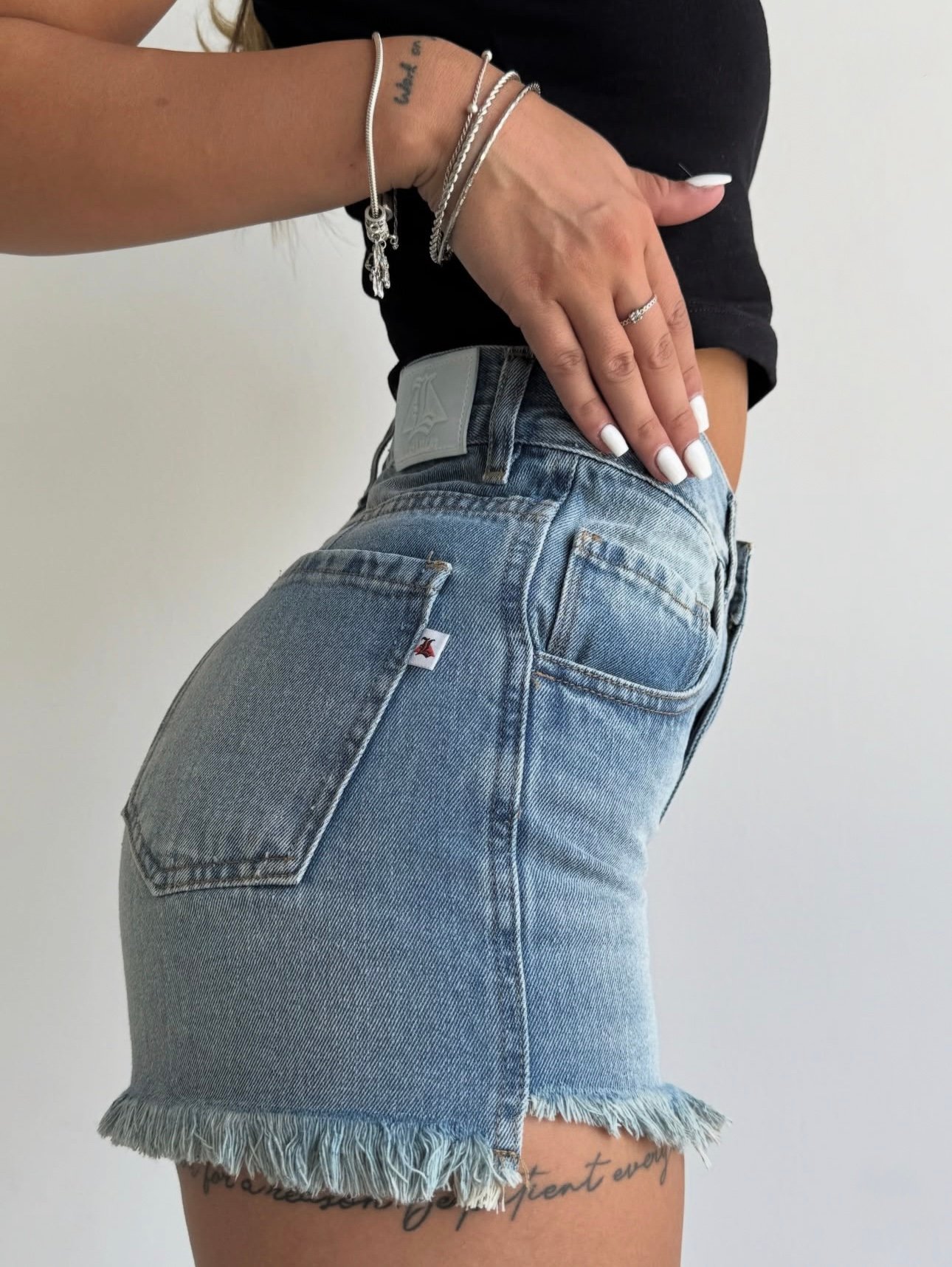 SHORT JEANS CELESTE #28 - Imagen 7