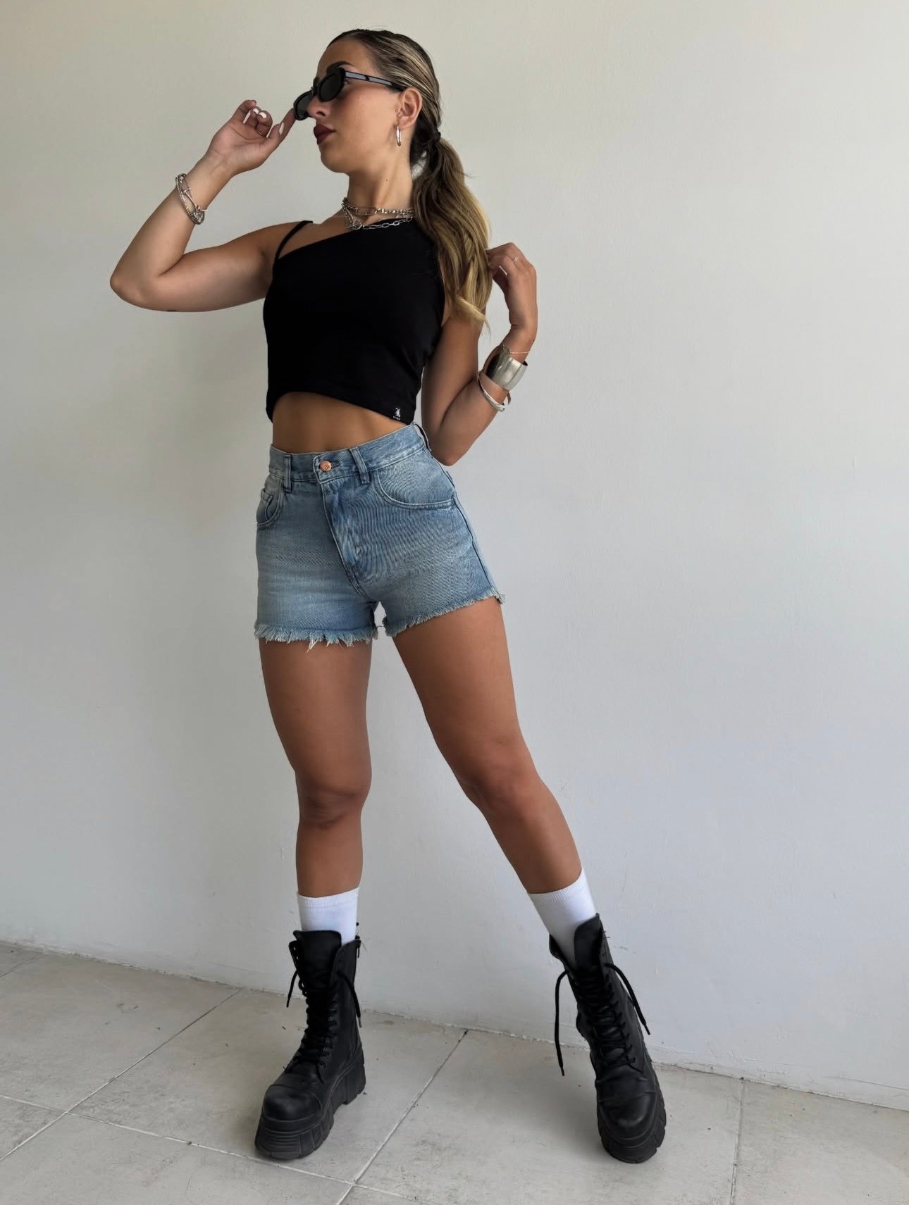 SHORT JEANS CELESTE #28 - Imagen 4